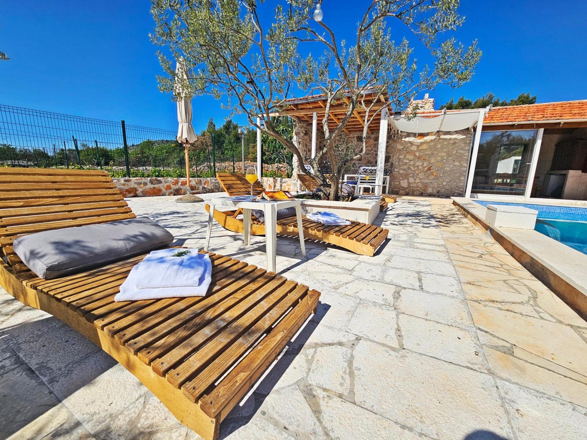 Flamingo - House With Private Pool Villa Gornji Seget Exterior photo